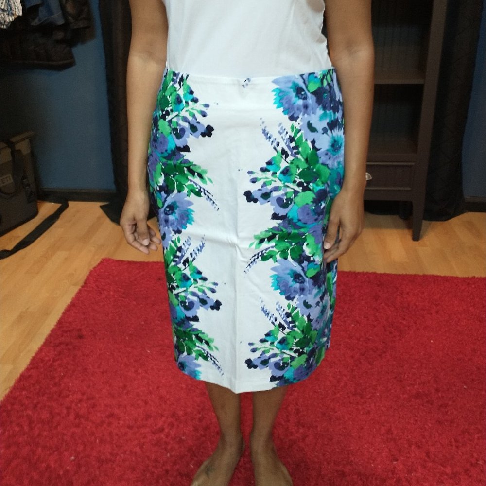 Size 18 NY & Co. Skirt